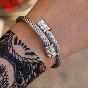 Titanium Steel Twist Wire Rope Winding Men’s Bracelet Cable Bracelet